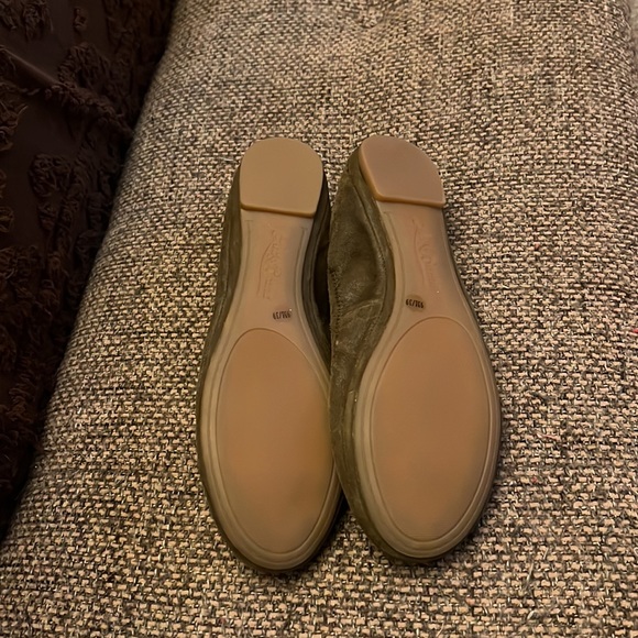 NWOT Lucky Brand Olive Emmie Ballet Flats Size 9.  Never Worn - Picture 4 of 5